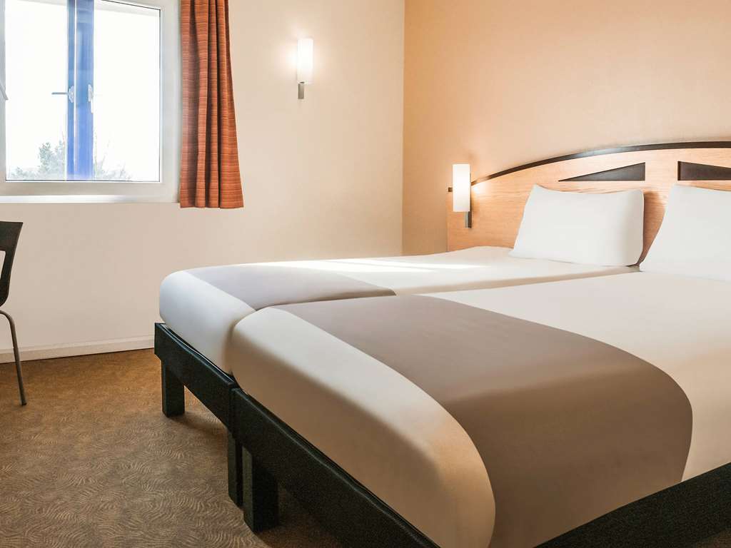 Hotel Ibis Cardiff Gate - International Business Park Camera foto